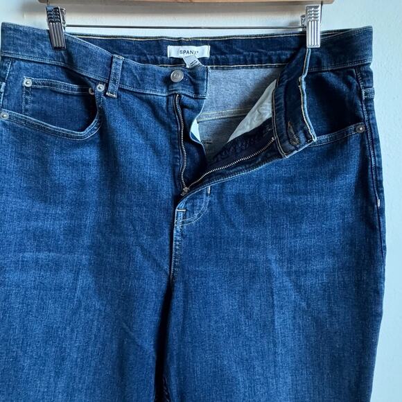 NWT SPANX Lycra FitSense Kick Flare Jeans - Picture 5 of 9